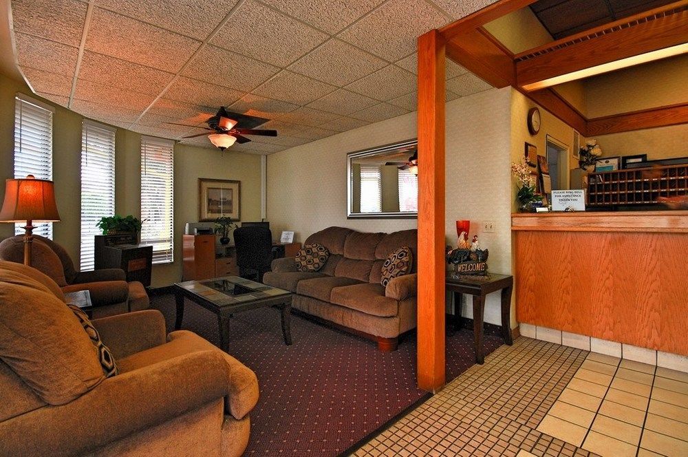 - Newport Area Costa Mesa