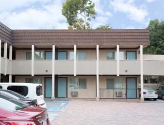 Hotel - Newport Area 2*
